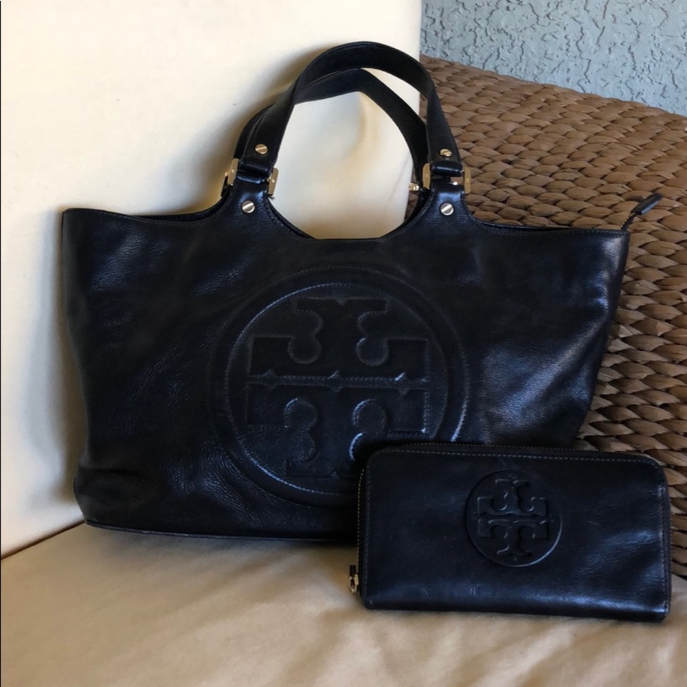 AUTHENTIC!!! Tory Burch Bag and Wallet